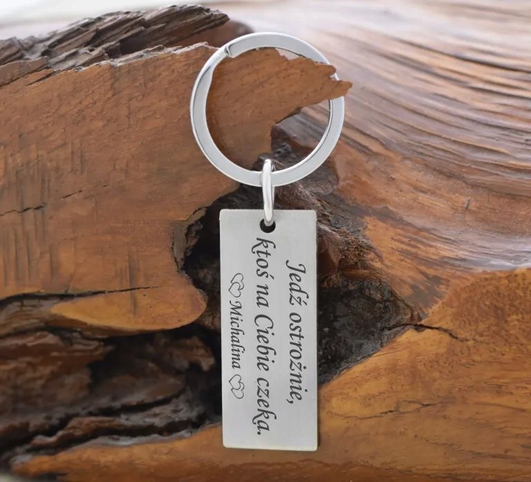 Radziszewska Jewellery Personalizowany Brelok do Kluczy Zawieszka z Grawerem Prezent DEDYKACJA