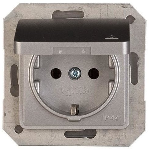 EARTHED SOCKET OUTLET IP44 MET.RP16-0