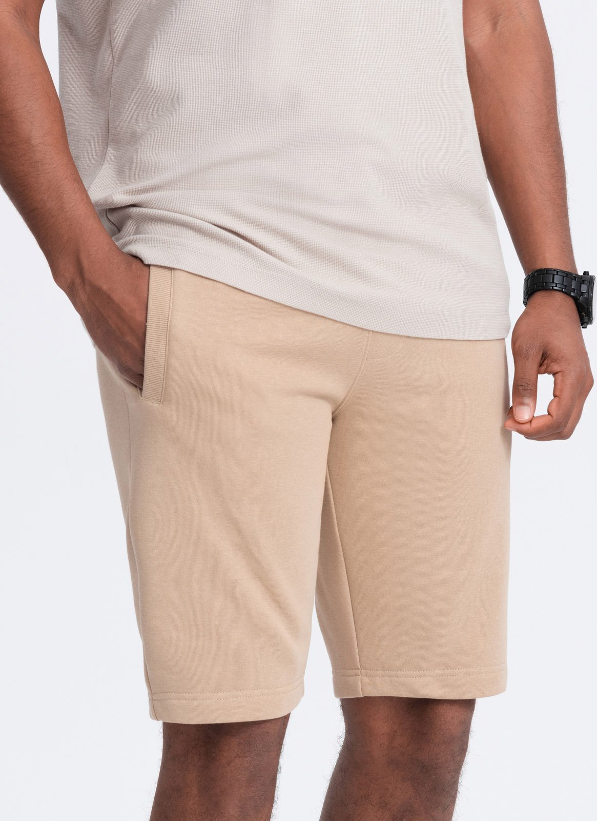 Ombre Dresowe męskie szorty bawełniane BASIC beżowe V6 OM-SRBS-0149 S