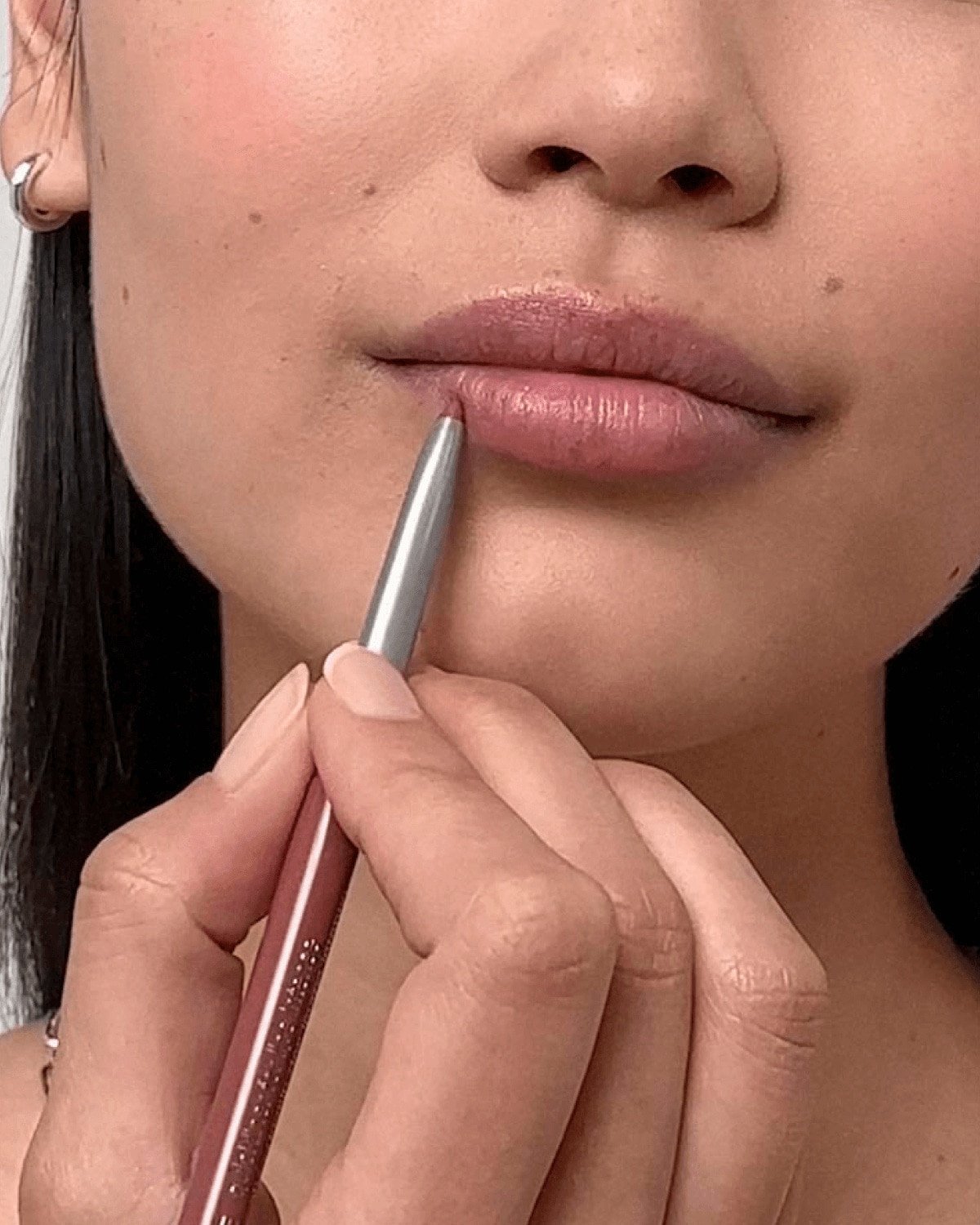 CLINIQUE QIUCKLINER FOR LIPS - SOFT NUDE 0,26g