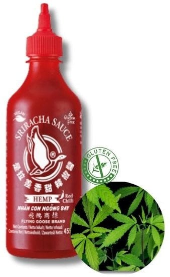 Flying Goose Sriracha ostry sos 61% chilli with hemp hot hemp sauce bezglutenowy 455ml