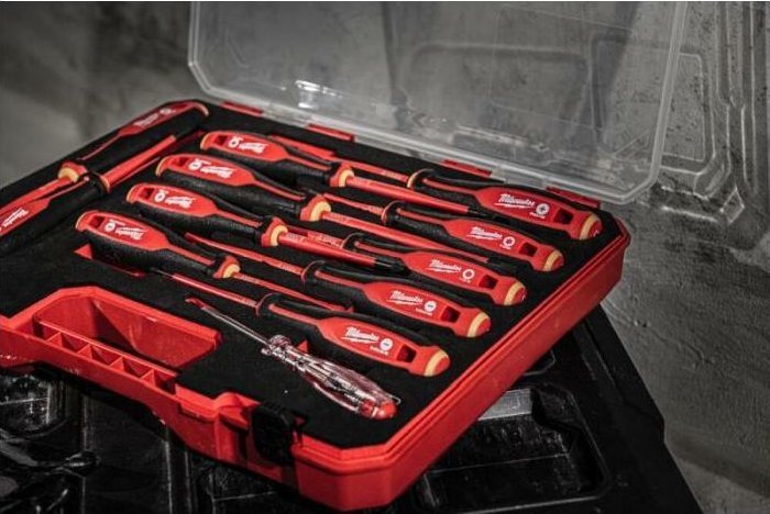 Milwaukee MILWAUKEE VDE SCREWDRIVERS SET 12 pcs.