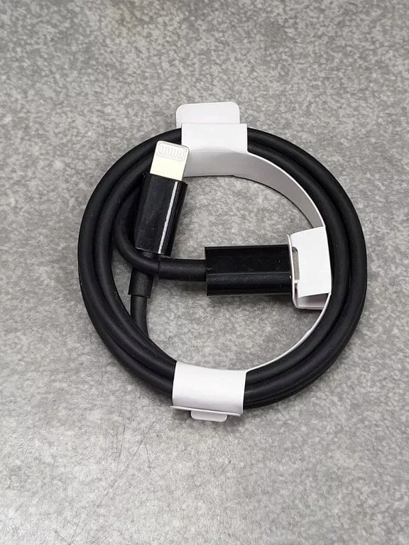 Kabel USB Vega USB-C - Lightning 1 m Czarny (5904238712801)