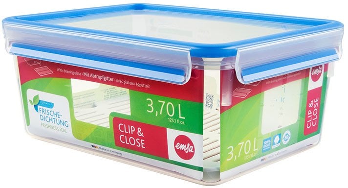 Emsa CLIP & CLOSE food storage container 3.7 liters (transparent/blue, rectangular, with drip tray)