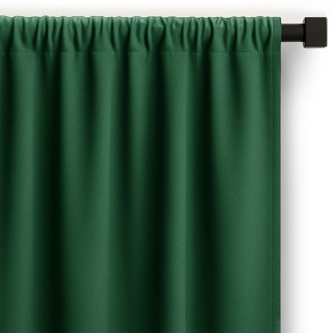 Zasłona gotowa CARLI na taśmie gładka 140x250 zielona do salonu Restilo