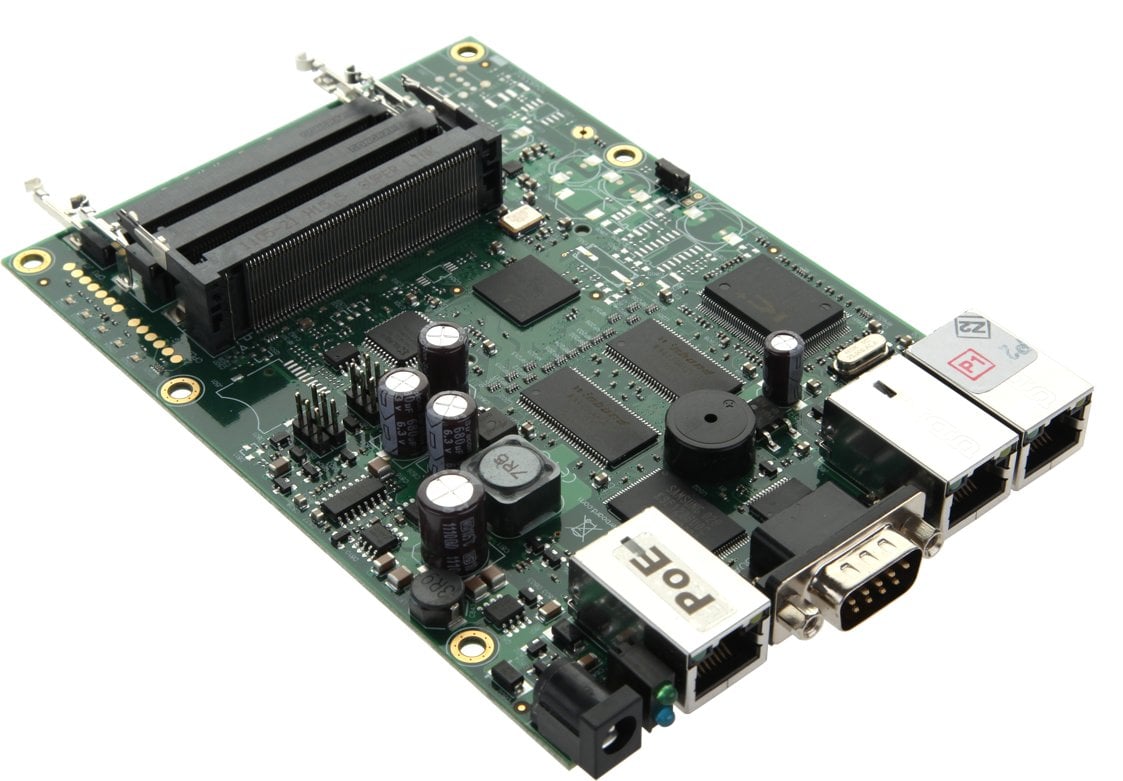 Router Board RB433/ CPU 300MHz/ 64MB RAM/ 3x LAN/ 3x mPCI/ Router OS L4