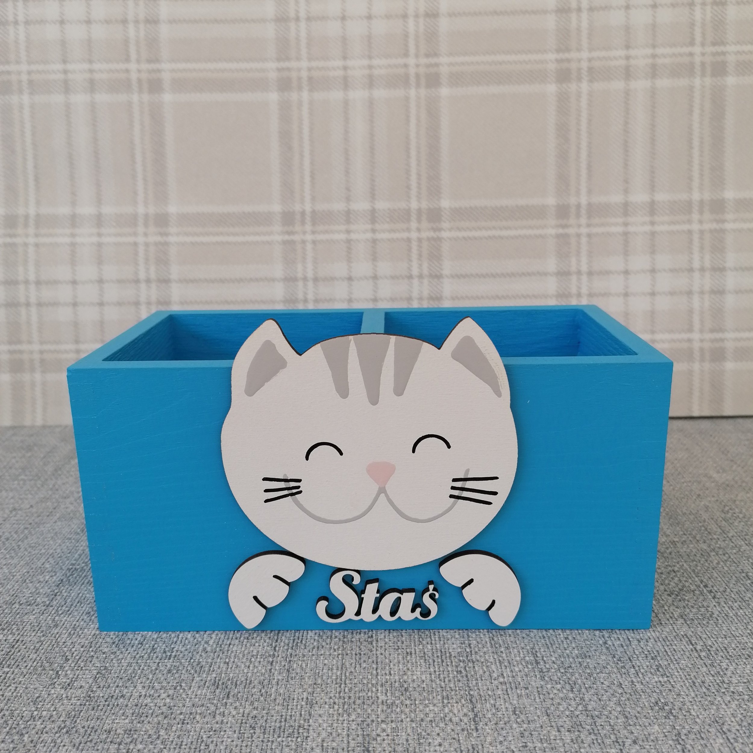 Przybornik na kredki O2K18