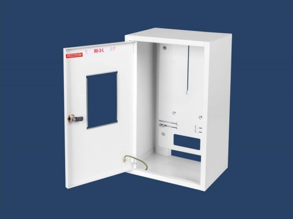 Karwasz Szafka licznikowa natynkowa/podtynkowa (uniwersalna) 3-licznikowa 3-fazowe IP30 115mm RU-3L Z O/E