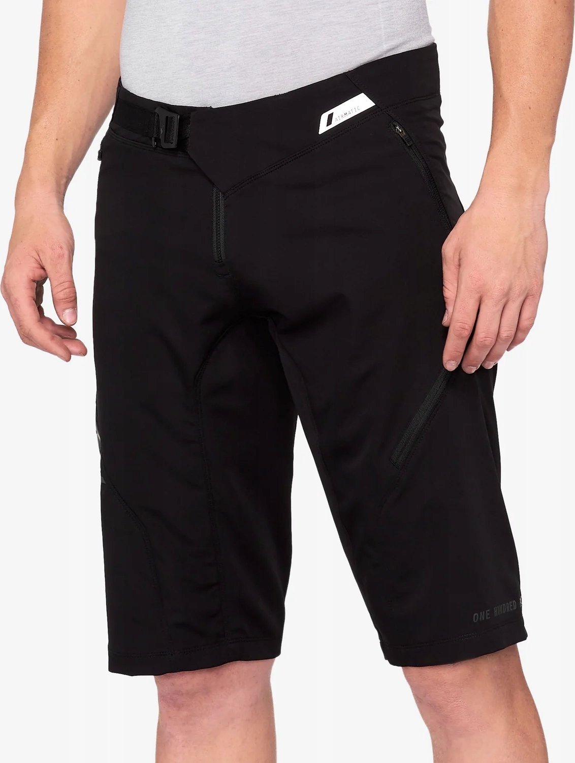 100% Szorty męskie 100% AIRMATIC Shorts black roz.34 (48 EUR) (NEW 2022)