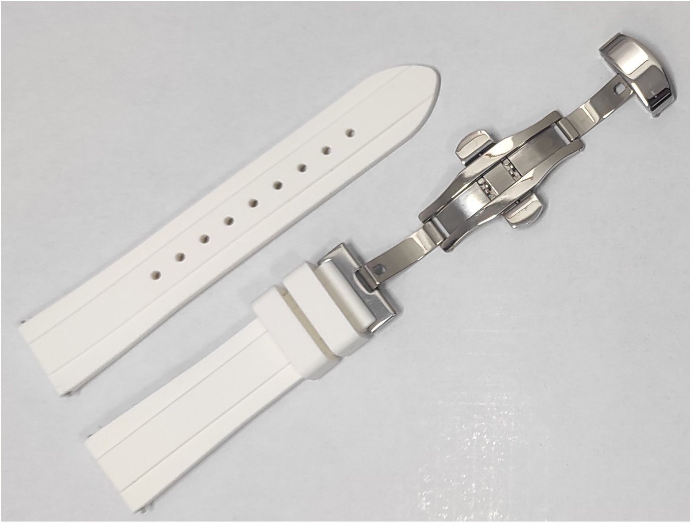 Silikonowy pasek do zegarka 20 mm Guess CS1001S2 .