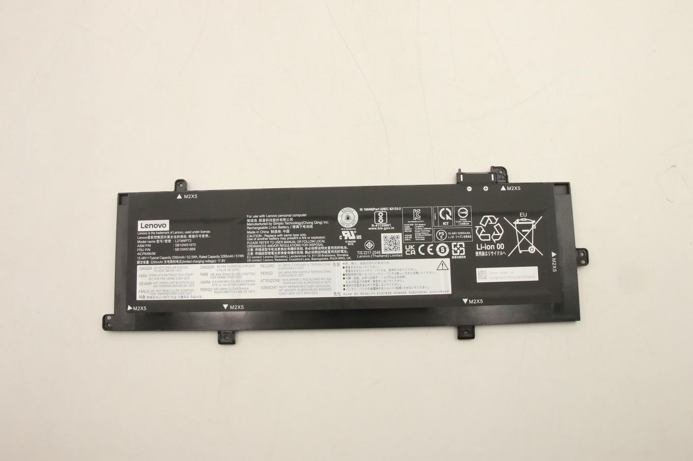52.5Wh Lithium-Ion internal
