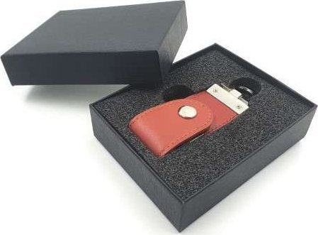 Pendrive Giftdeco Pendrive 16 GB w pudelku PDS