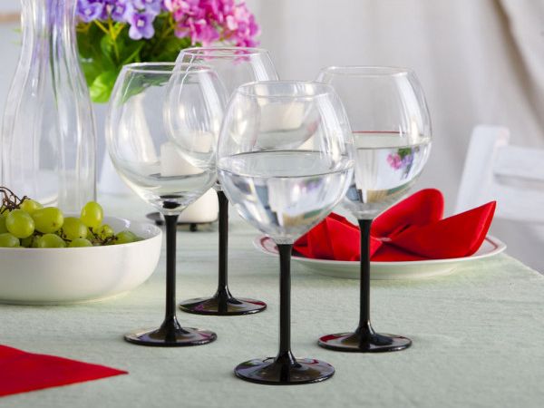 ONYX KPL.4 KIELISZKÓW 700 ML