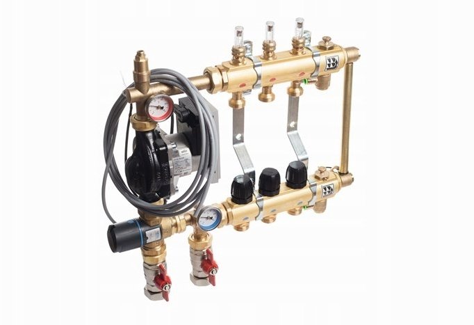 TECEfloor - Rozdzielacz z termostatycznym zaworEM trójdrogowym i mieszaczem pompa elektroniczna 9 sekcji