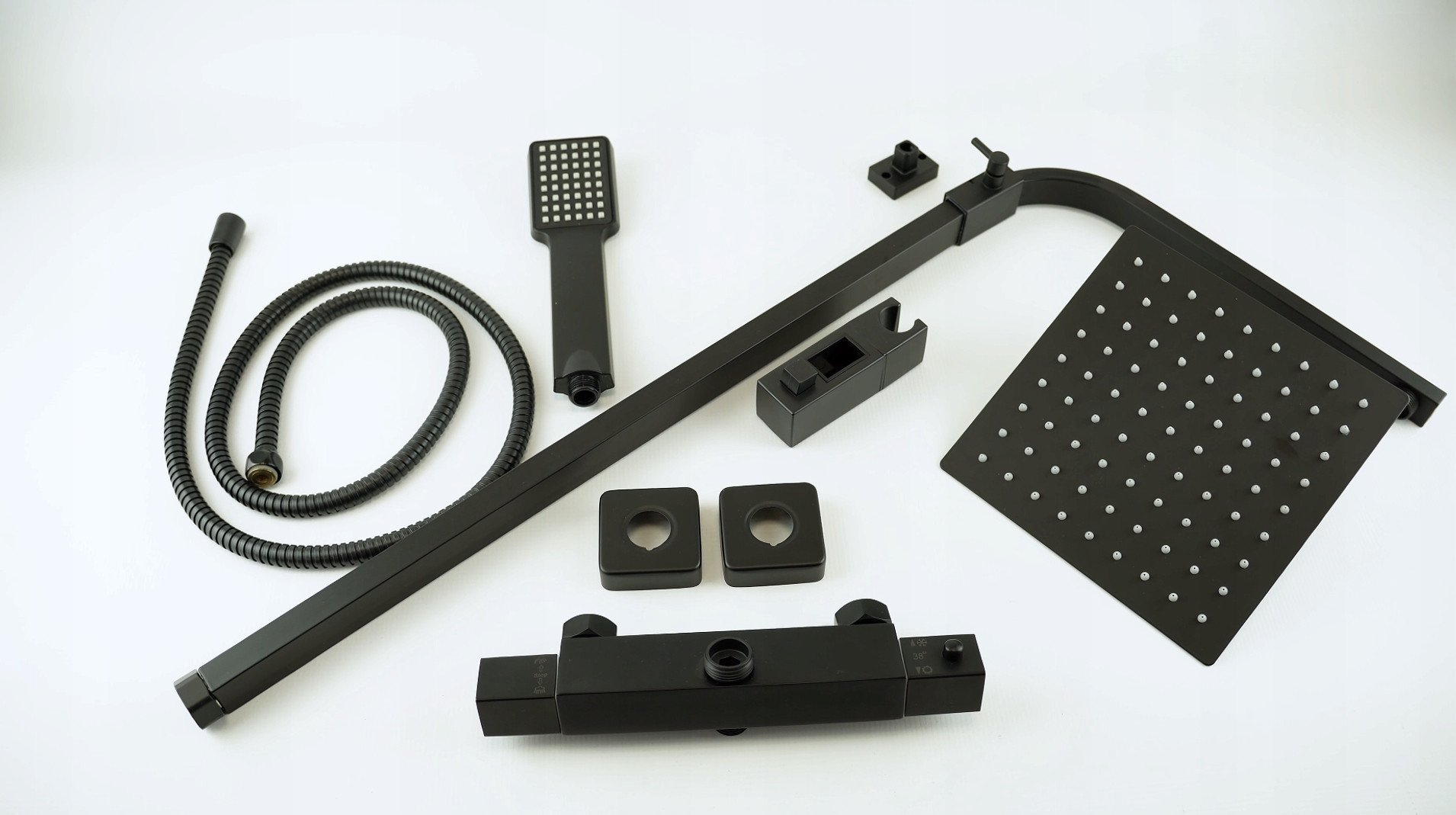 Zestaw prysznicowy Caldo TLYT20BL Komplet natynkowy termostatyczny z zestawem prysznicowym, czarny