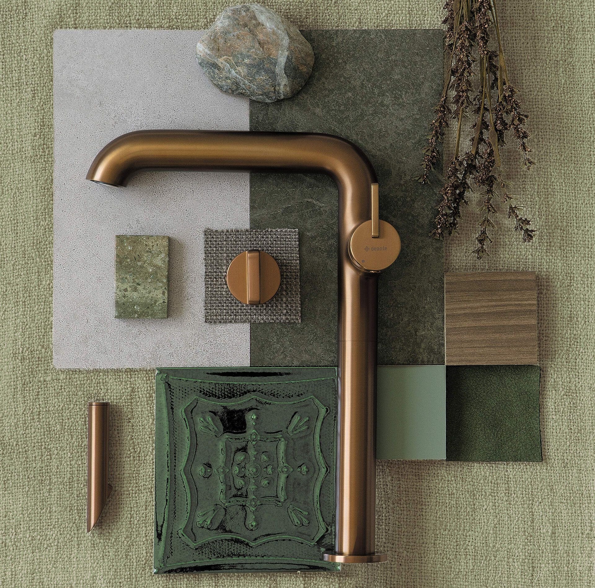 Deante BQS_C24K Bateria umywalkowa wysoka z prostokątną wylewką