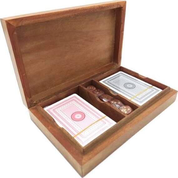 Giftdeco 2 talie kart i kości do gry w pudełku drewnianym WB114B