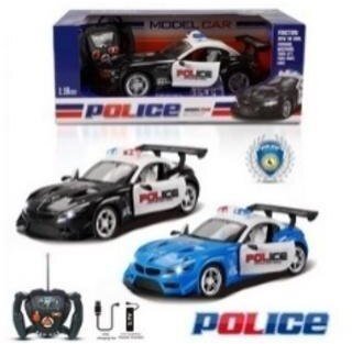 Madej Policja R/C 1:16 światło i otwierane drzwi