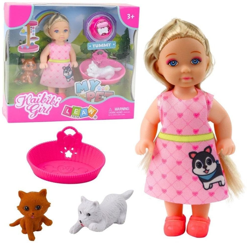 Laleczka z pieskiem i kotkiem