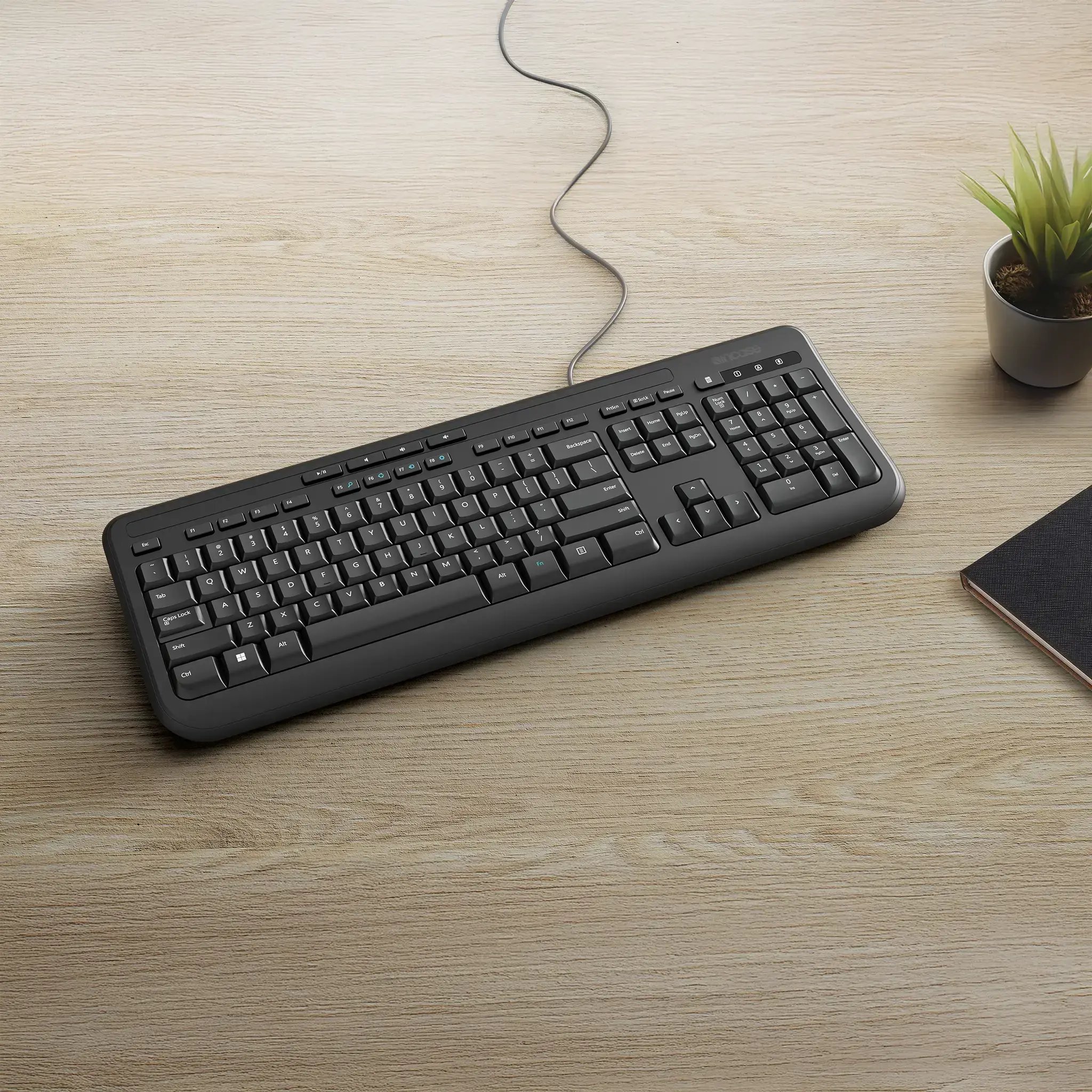 WIRED KEYBOARD 600 EN-UK LAYOUT/QWERTY EN/FR/NL/DE BLACK EMEA