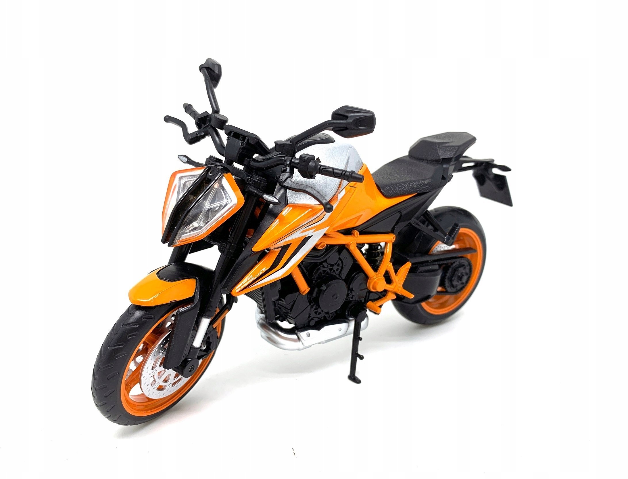 MSZ model KTM 1290 Super Duke R 68735A 29158