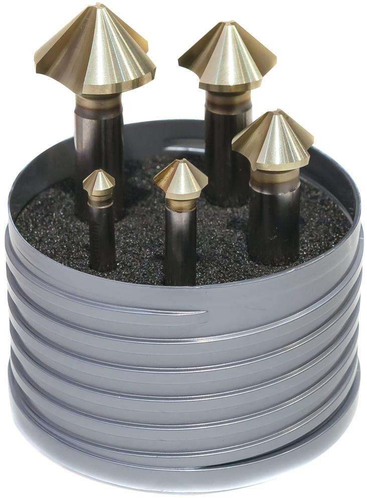 Zestaw pogłebiaczy stożkowych podziałką krawędzi skrawających HSSTiZrN