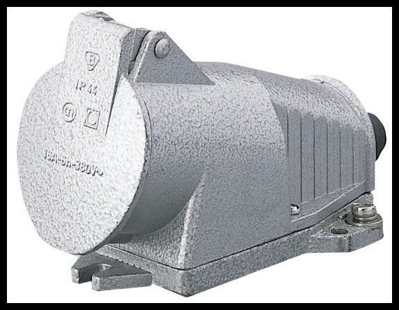 Polam Nakło Gniazdo stałe 16A 3P+Z IP44 metalowe 380V okrągłe bolce 2127-126