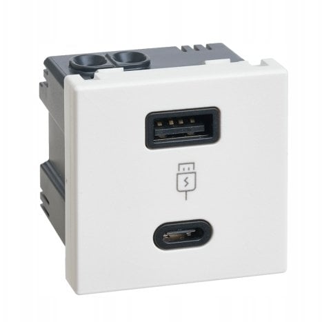 Simon Connect Ładowarka USB A+C 3,1A 5V Szybkie Ładowanie 45x45 mm czysta biel K126F/9