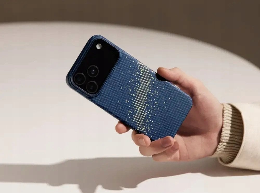 Pitaka Ultra-Slim Case, Milky way galaxy - iPhone 17 Pro