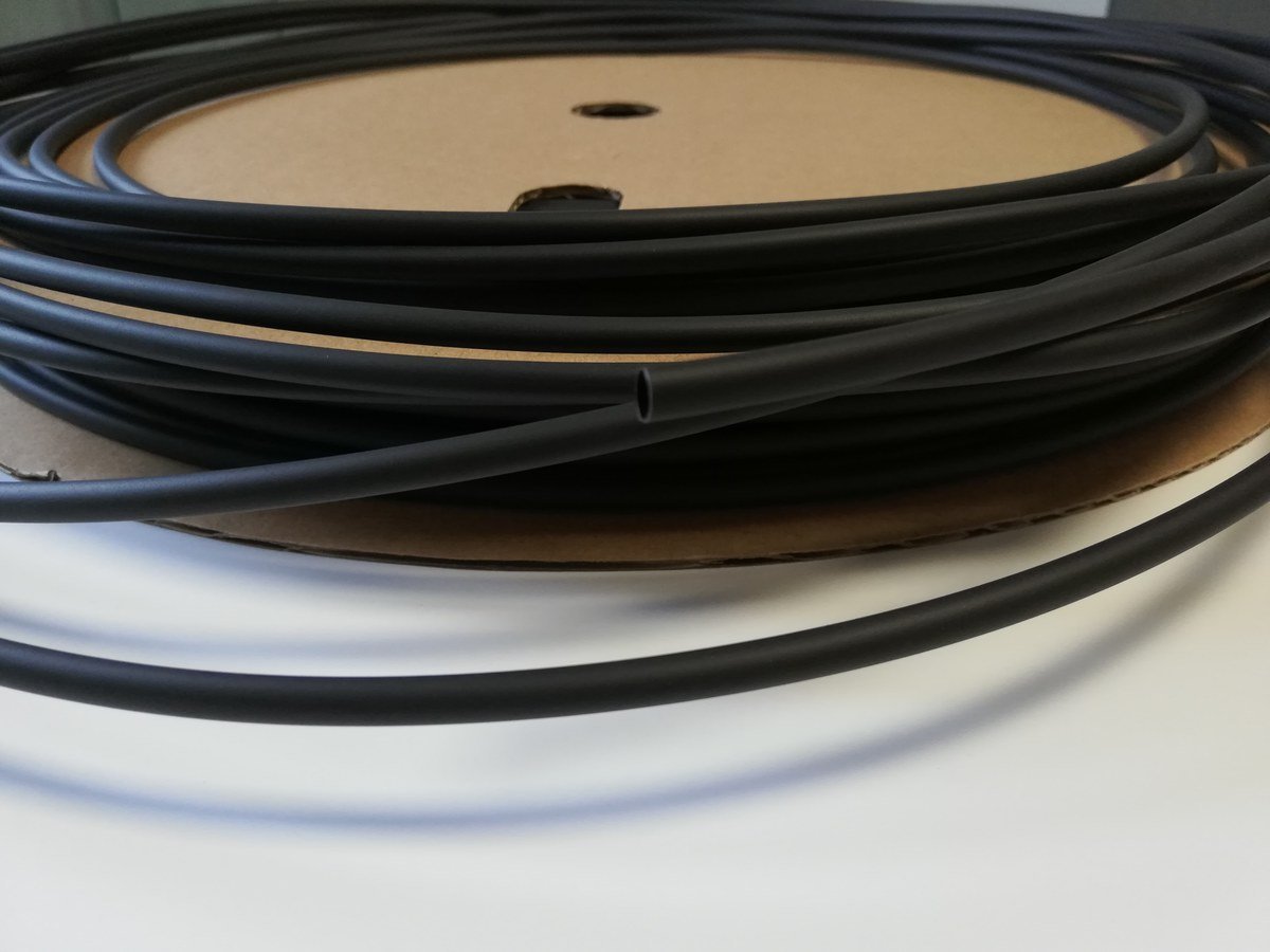 Trytyt Rurka termokurczliwa 3,2/1,6 - czarna na szpuli / szt=200mb