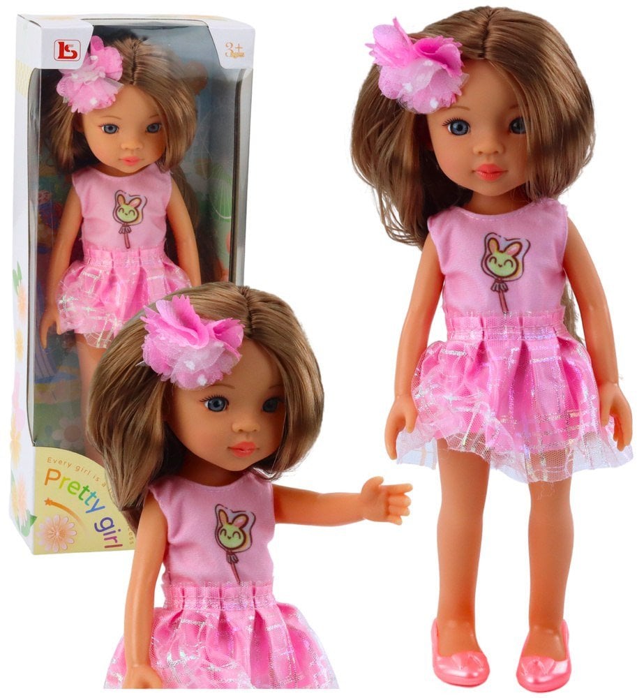 Lalka W Różowej Sukience Długie Brązowe Włosy Spinka Kwiat LEAN Toys
