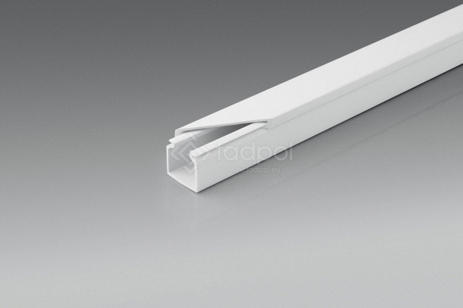 PROFIL Z KLOSZEM DO TAŚM LED KI-LED/15X15 NATYNKOWY