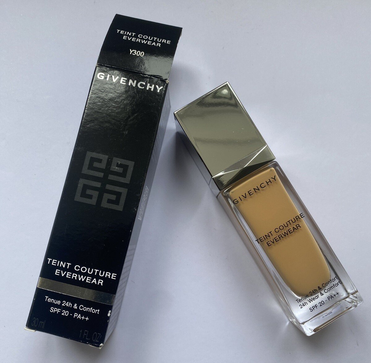 Givenchy, Teint Couture Everwear, Long Wearing, Liquid Foundation, Y300, SPF 20, 30 ml None