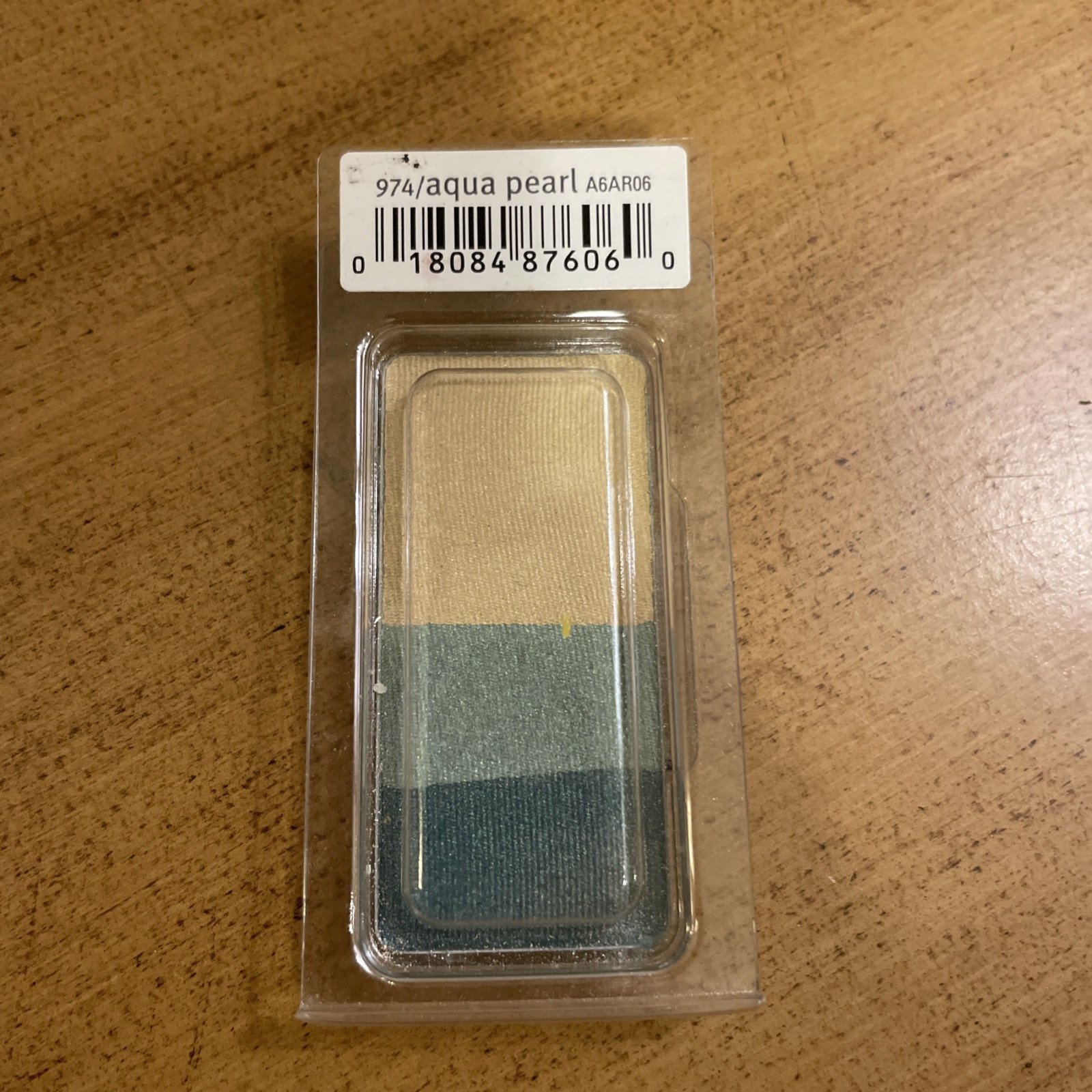 Aveda, Petal Essence, Natural, Shining, Eyeshadow Powder, 974, Aqua Pearl, 2.5 g For Women