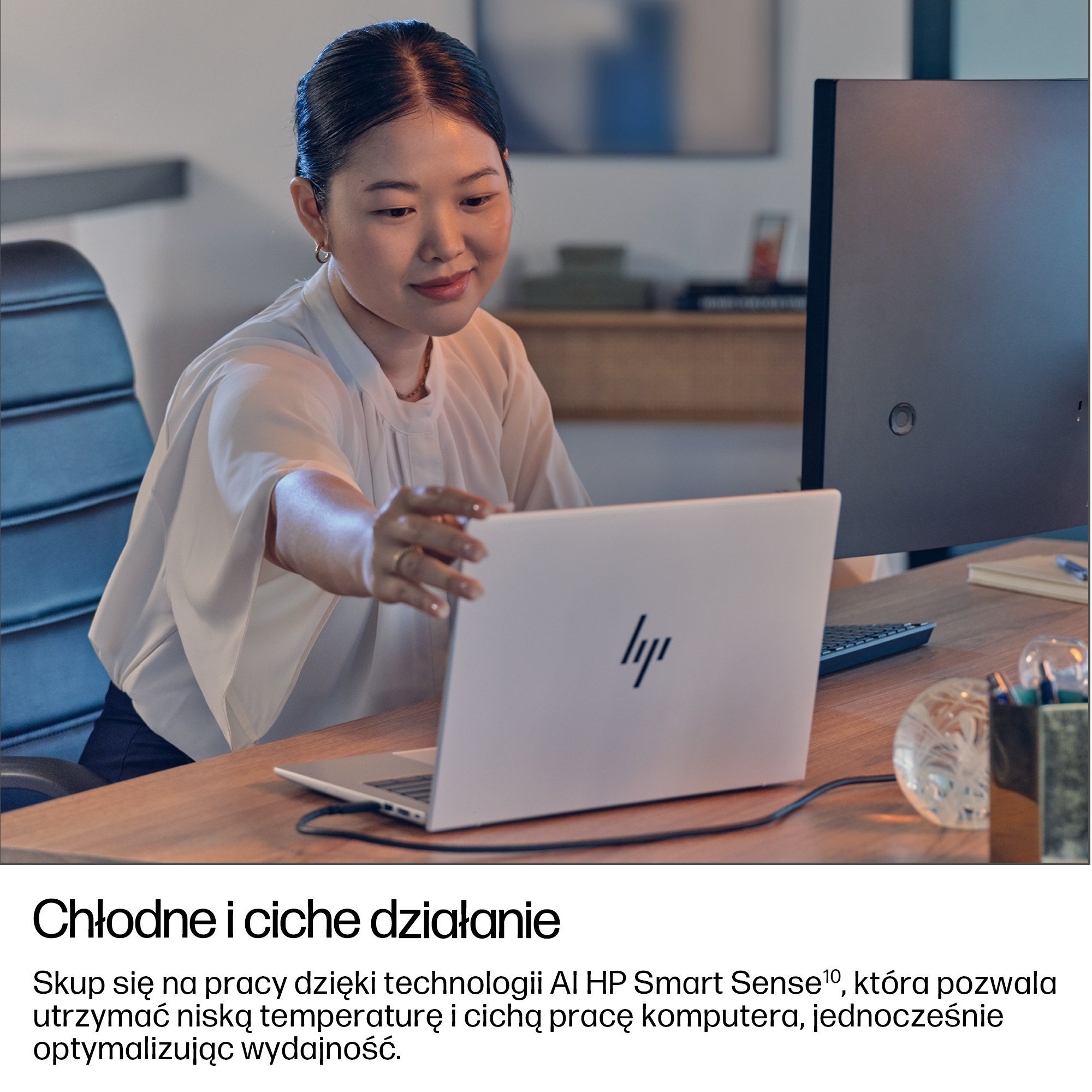 HP EliteBook 8 G1i 13 - Ultra 5-225U, 16GB, 512GB SSD, 13.3 WUXGA 300-nit AG, 5MP IR cam, WWAN-ready, Smartcard, FPR, US backlit keyboard, 62Wh, Win 1