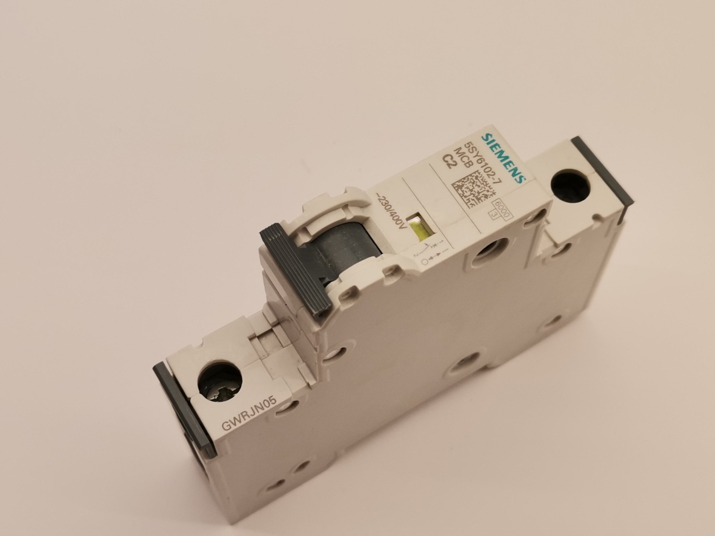 Siemens Wyłącznik nadprądowy 1P C 2A 6kA AC 5SY6102-7