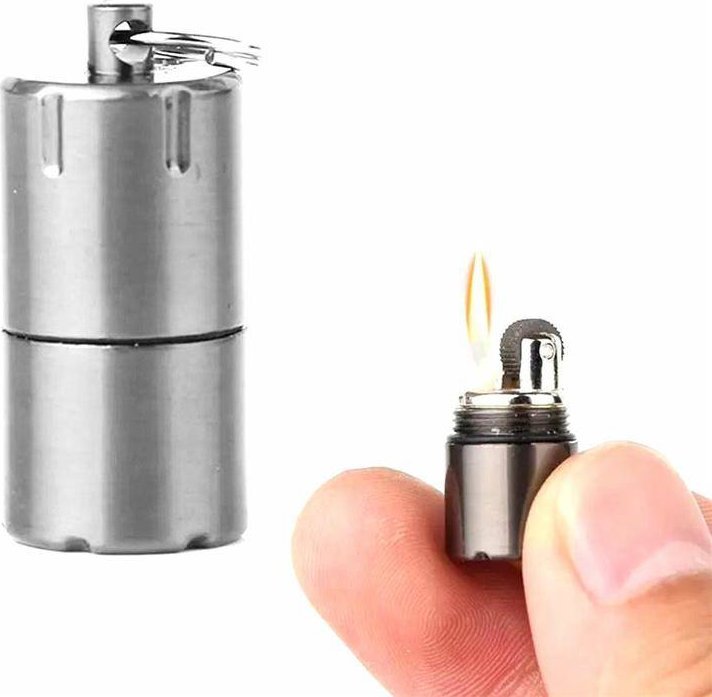 Aptel Metalowa ZAPALNICZKA Benzynowa w Formie Breloczka z Zawieszką srebrna AG994