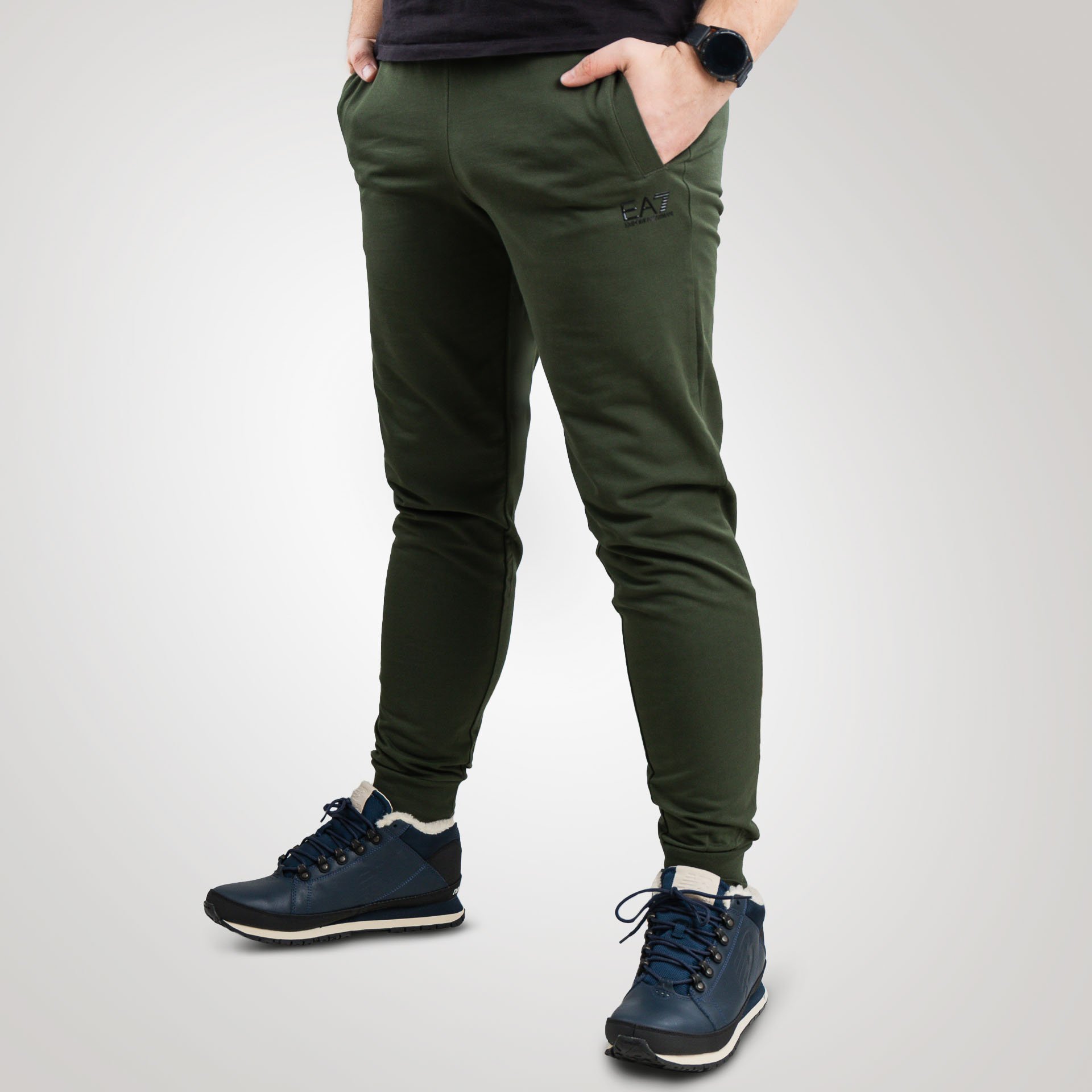 Emporio Armani Spodnie dresowe męskie EA7 Emporio Armani