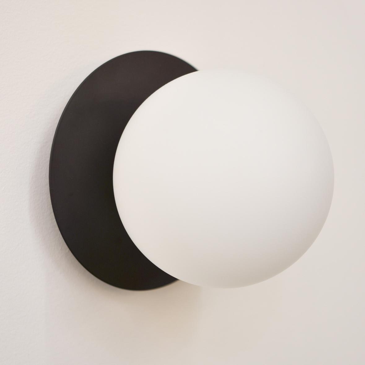 Kinkiet Cosmolight Loftowa LAMPA ścienna CAPE TOWN W01834BK Cosmolight szklany kinkiet do sypialni kula ball czarna