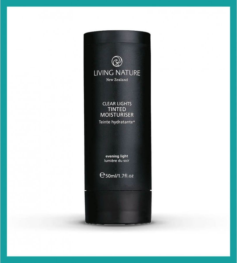 Living Nature Krem koloryzujący Clear Lights Tinted Moisturiser 30ml