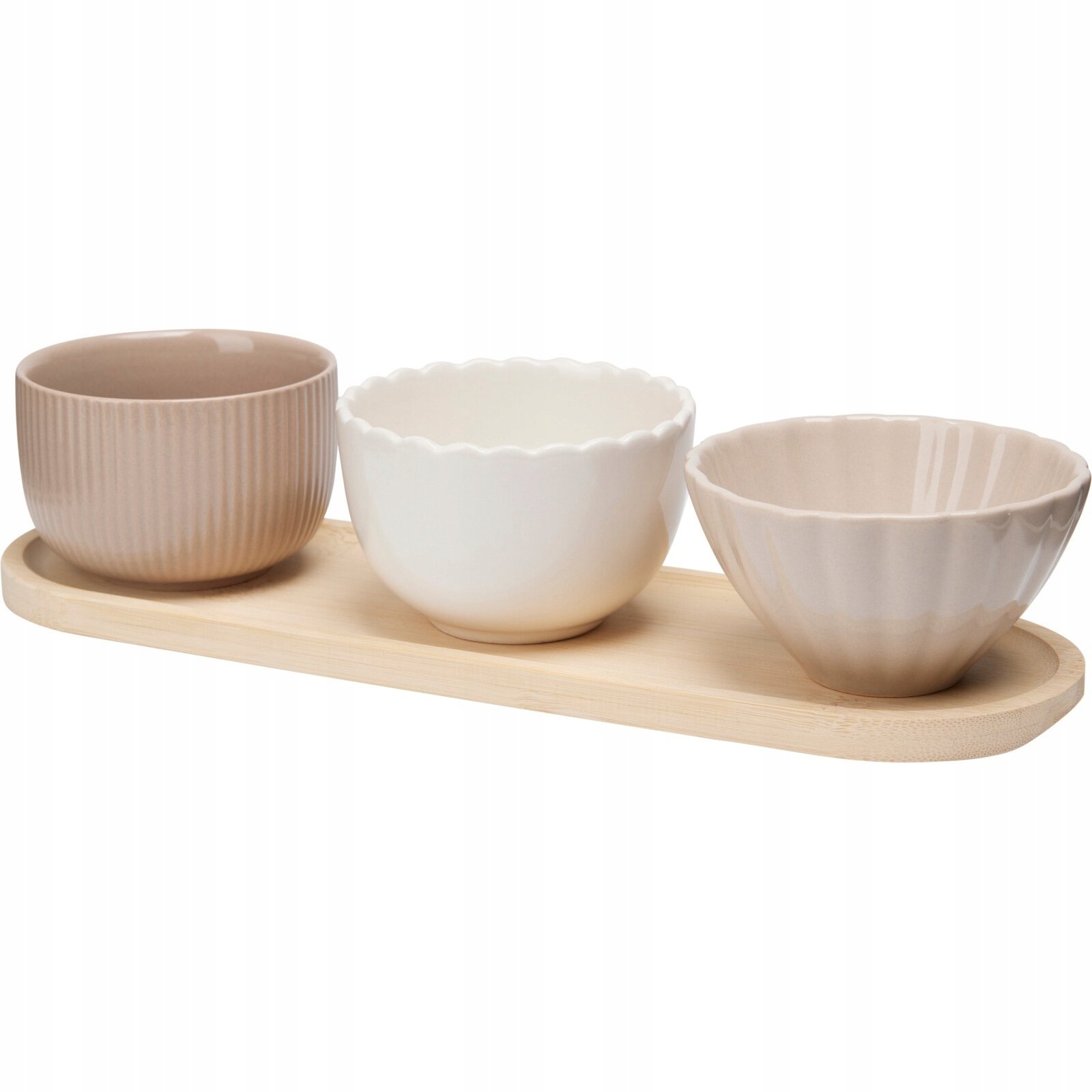 Zestaw 3 miseczek ceramicznych na drewnianej desce do serwowania 28,5x9cm
