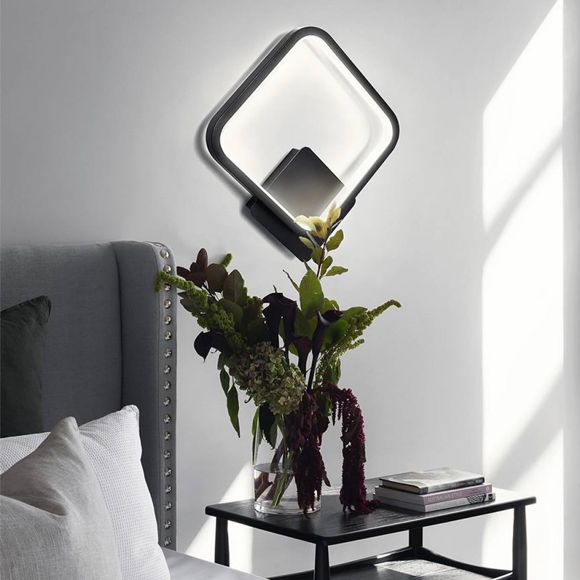 Kinkiet Syntron Kinkiet Led Kwadrat Czarny 14W 4000K