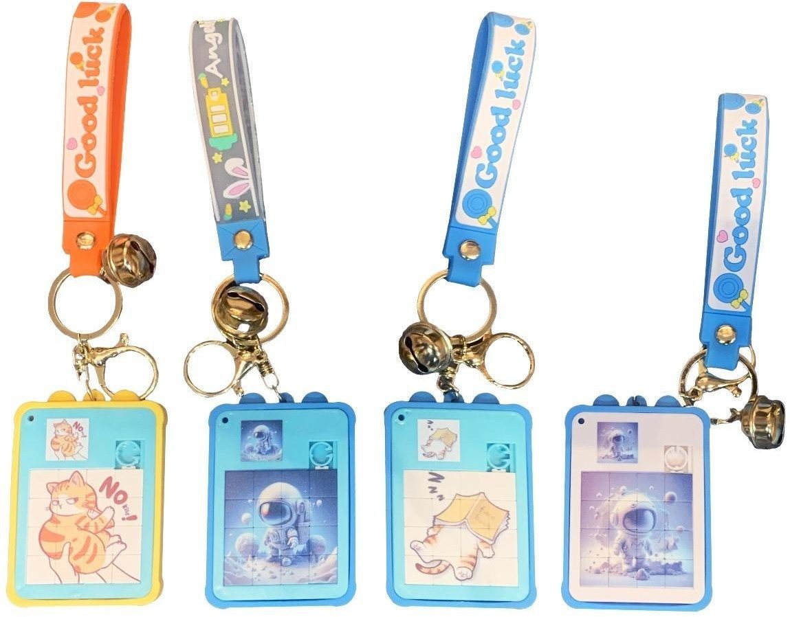 Brelok układanka przesuwna z dzwonkiem MIX