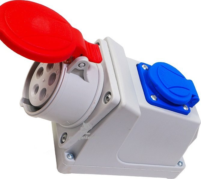 PCE Gn stałe KOMBI 5P 16A 1x230V GSC 16/5 IP44 921840