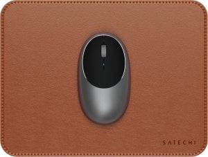 Podkładka na biurko ze skóry wegańskiej Satechi Premium Mouse Pad (brown)