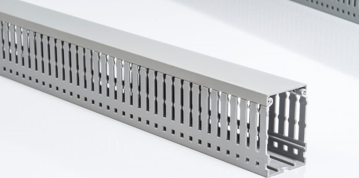 Erko Korytko kablowe grzebieniowe 40x40mm KKG_4040-2 /2m/