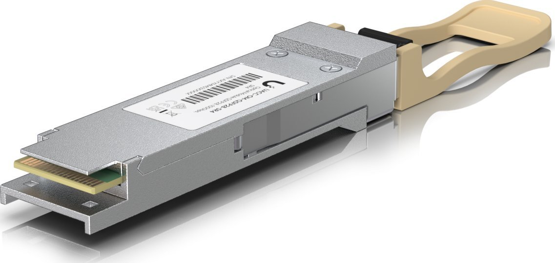 QSFP28 transceiver that