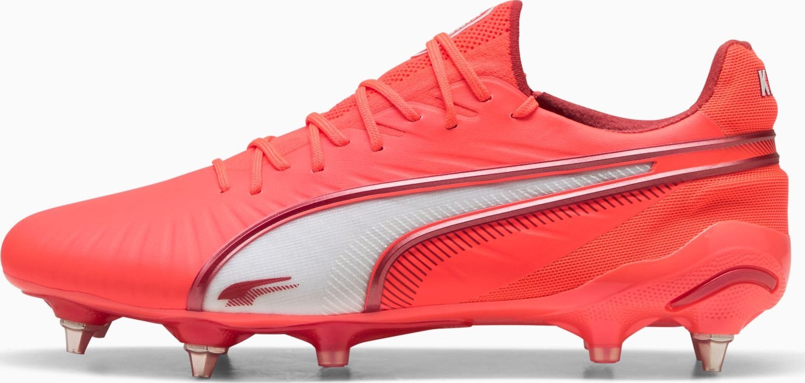 Buty Puma KING Ultimate MxSG 108304-01