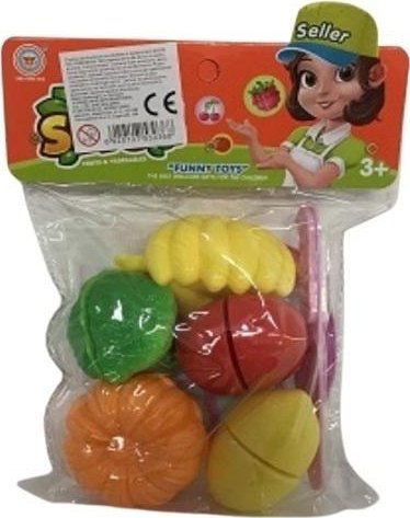 Zestaw kuchennych produktów z akcesoriami