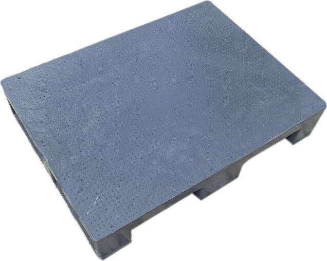 Becker Paleta plastikowa 1/2 Euro 800x600 mm, z płozami, powierzchnia antypoślizgowa (kolor czarny)